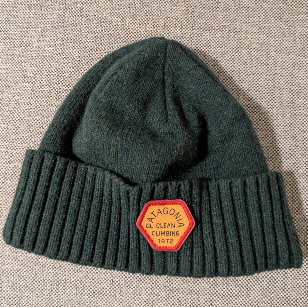 Patagonia Green Brodeo Beanie